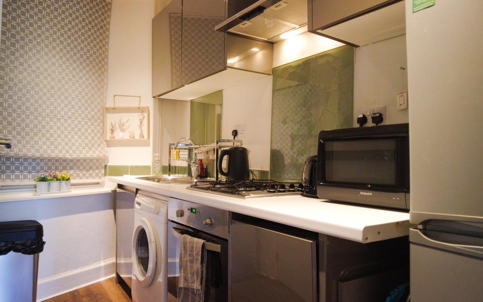 1 Bedrooms Flat In Central Edinburgh Haymarket, Heart Of Edinburgh Flat Sleeps 4 , Ngoại thất bức ảnh